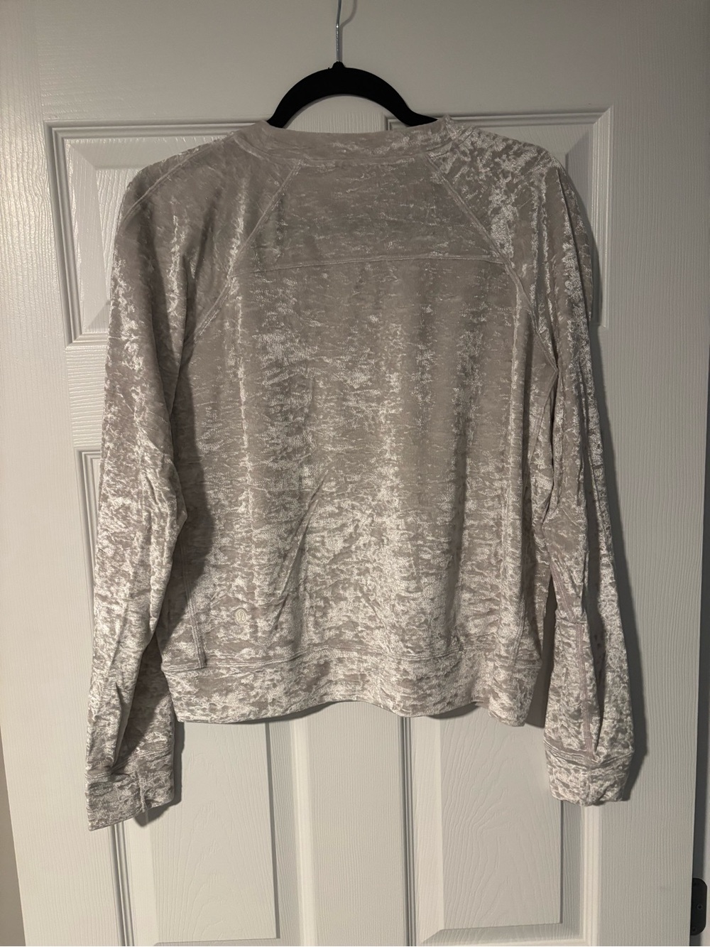 Lululemon Warm Down Crew Crushed Velvet - Chrome, Size 10 - Picture 3 of 3